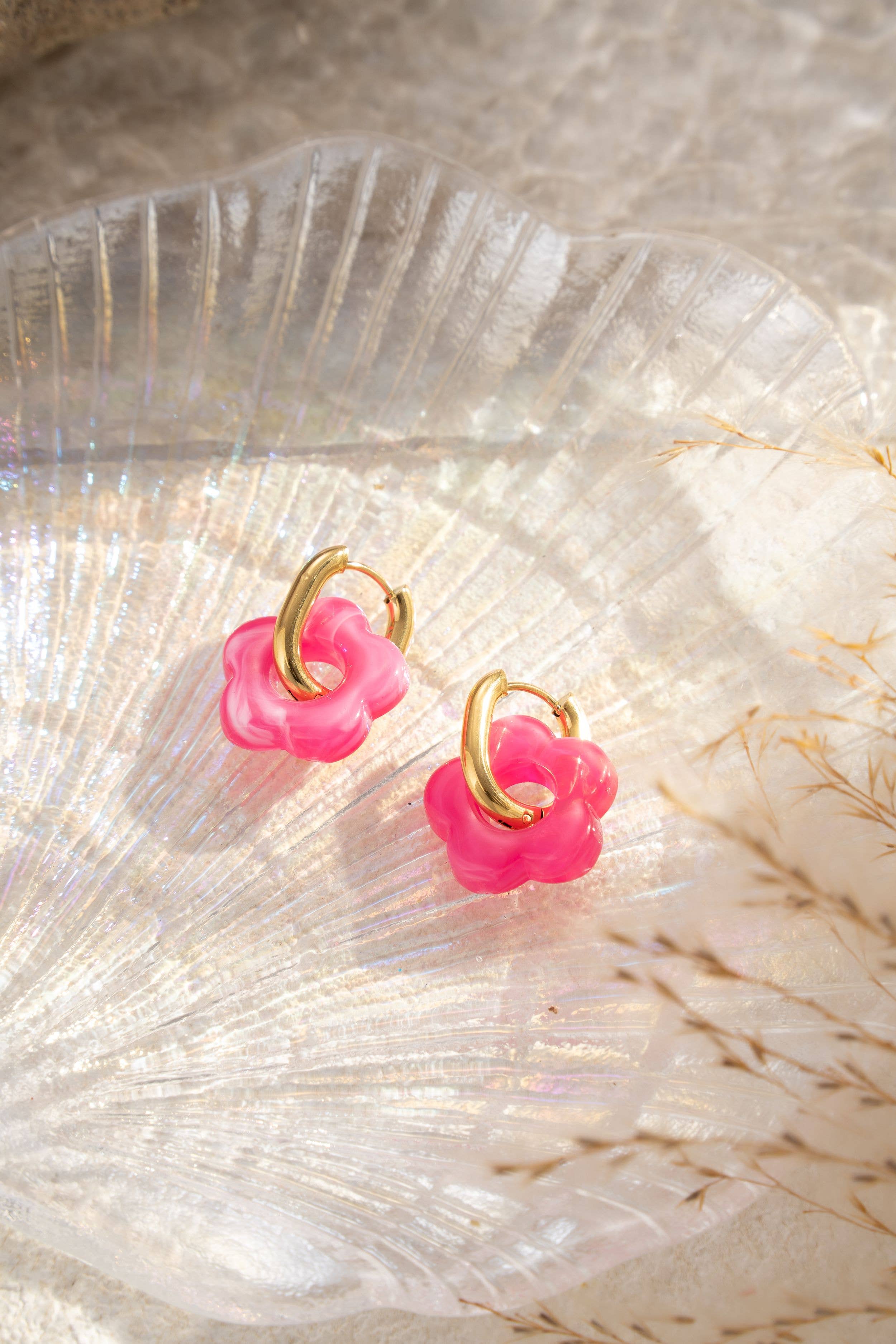 Edelstahlohrringe Bunte Harzblumen