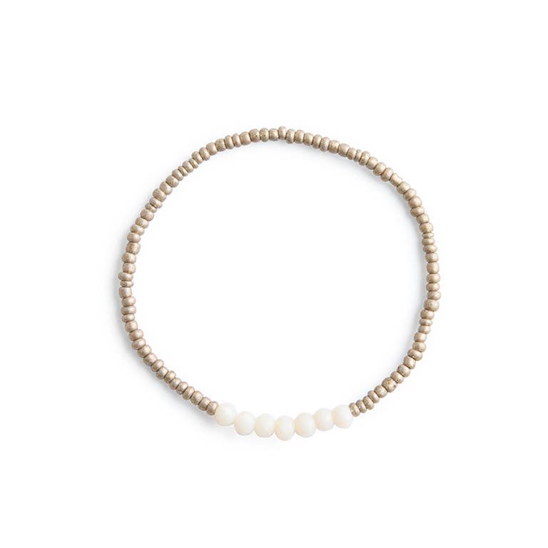 Armband Kathy in Taupe mit hellrosa Glasperlen