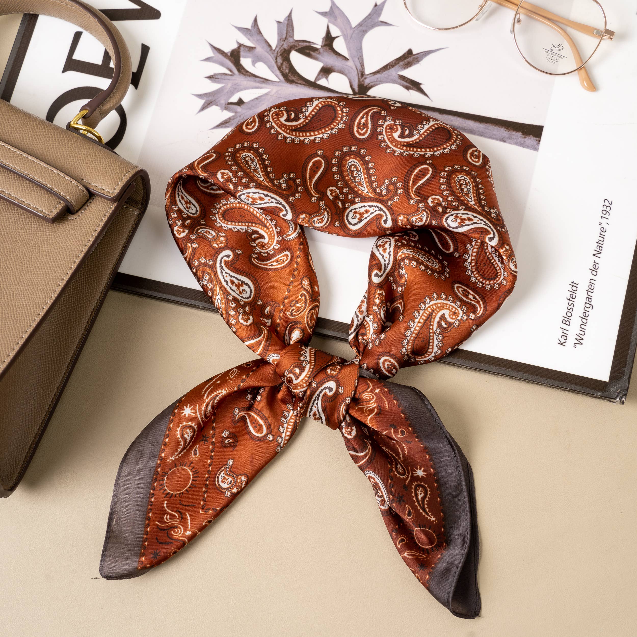 Tuch 70×70 – Seiden-Effekt, Paisley-Muster, schickes quadratisches Tuch